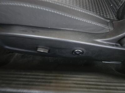 2018 Dodge Challenger SXT 2DR COUPE - Photo 16 - Hamilton, OH 45015