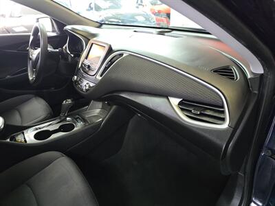 2017 Chevrolet Malibu LS 4DR SEDAN - Photo 12 - Hamilton, OH 45015