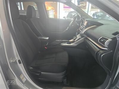 2020 Mitsubishi Eclipse ES 4DR SUV AWD - Photo 14 - Hamilton, OH 45015