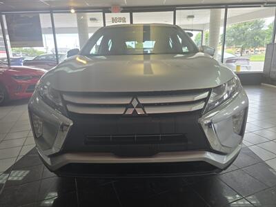 2020 Mitsubishi Eclipse ES 4DR SUV AWD - Photo 2 - Hamilton, OH 45015