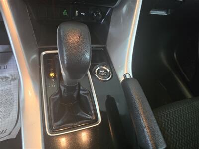 2020 Mitsubishi Eclipse ES 4DR SUV AWD - Photo 23 - Hamilton, OH 45015