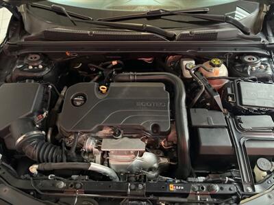 2018 Chevrolet Malibu LT 4DR SEDAN   - Photo 32 - Hamilton, OH 45015