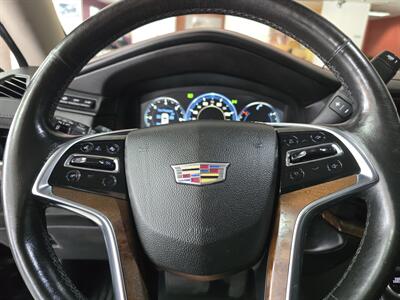 2015 Cadillac Escalade Premium 4DR SUV AWD   - Photo 34 - Hamilton, OH 45015