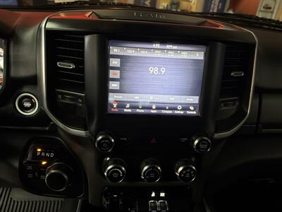 2021 RAM 1500 Big Horn/QUAD CAB/4X4   - Photo 15 - Hamilton, OH 45015