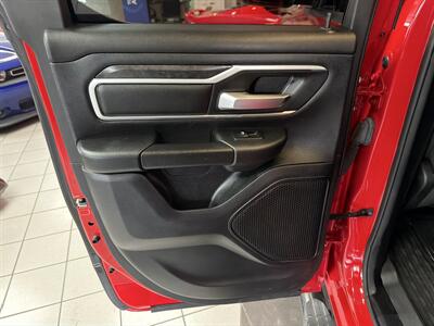 2021 RAM 1500 Big Horn/QUAD CAB/4X4   - Photo 21 - Hamilton, OH 45015