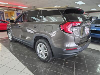 2020 GMC Terrain SLE 4DR SUV - Photo 6 - Hamilton, OH 45015