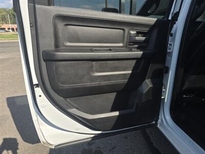 2023 RAM 2500 Tradesman 4DR CREW CAB 4X4 - Photo 9 - Hamilton, OH 45015