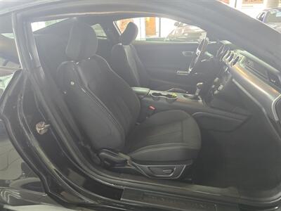2020 Ford Mustang GT   - Photo 13 - Hamilton, OH 45015