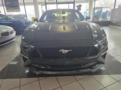 2020 Ford Mustang GT   - Photo 2 - Hamilton, OH 45015