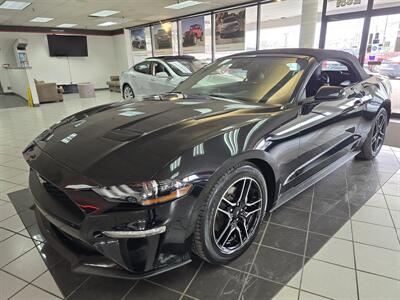 2022 Ford Mustang EcoBoost Premium 2DR CONVERTIBLE   - Photo 27 - Hamilton, OH 45015