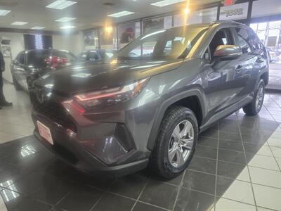 2022 Toyota RAV4 XLE   - Photo 1 - Hamilton, OH 45015