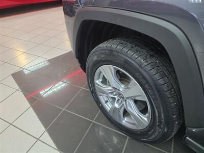 2022 Toyota RAV4 XLE   - Photo 34 - Hamilton, OH 45015