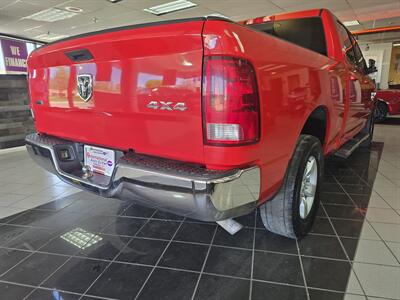 2019 RAM 1500 SLT CREW CAB4X4 HEMI   - Photo 4 - Hamilton, OH 45015