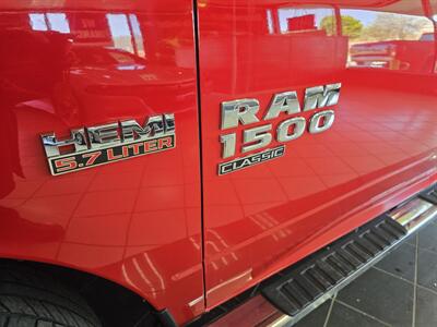 2019 RAM 1500 SLT CREW CAB4X4 HEMI   - Photo 24 - Hamilton, OH 45015