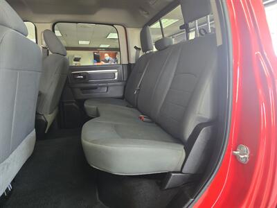 2019 RAM 1500 SLT CREW CAB4X4 HEMI   - Photo 8 - Hamilton, OH 45015