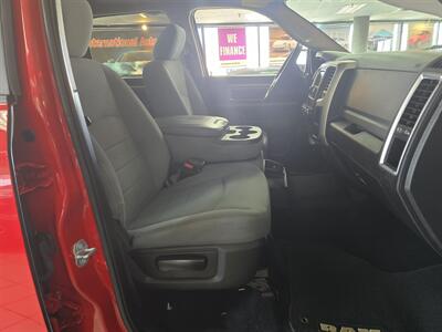 2019 RAM 1500 SLT CREW CAB4X4 HEMI   - Photo 12 - Hamilton, OH 45015