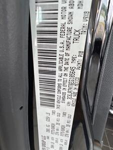 2014 RAM 1500 Express 2DR REGULAR CAB 4X4/HEMI   - Photo 31 - Hamilton, OH 45015