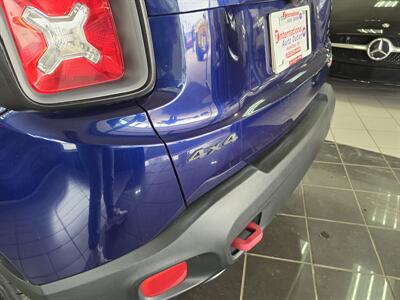 2016 Jeep Renegade Trailhawk 4DR SUV 4X4   - Photo 30 - Hamilton, OH 45015