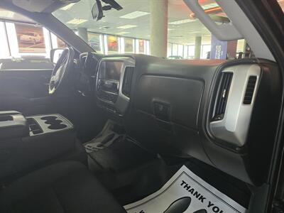 2014 GMC Sierra 1500 SLE-CREW CAB-4X4   - Photo 13 - Hamilton, OH 45015