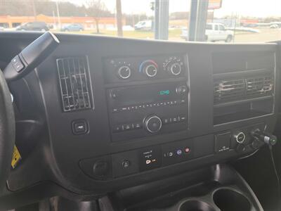 2018 Chevrolet Express 4500EXTENDED CUTAWAY G4500   - Photo 15 - Hamilton, OH 45015