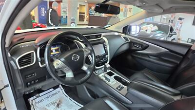2018 Nissan Murano Platinum 4DR SUV - Photo 11 - Hamilton, OH 45015