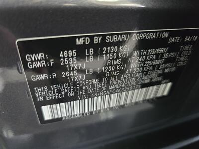 2019 Subaru Outback 2.5i Premium 4DR WAGON AWD   - Photo 40 - Hamilton, OH 45015
