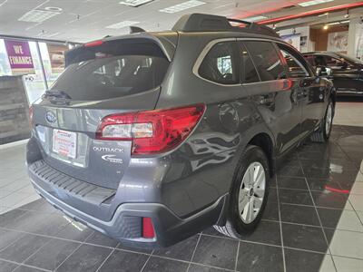 2019 Subaru Outback 2.5i Premium 4DR WAGON AWD   - Photo 4 - Hamilton, OH 45015