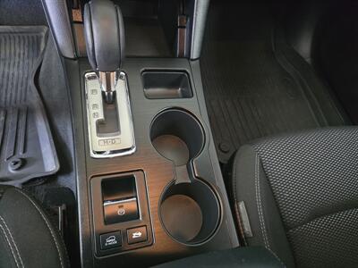 2019 Subaru Outback 2.5i Premium 4DR WAGON AWD   - Photo 29 - Hamilton, OH 45015