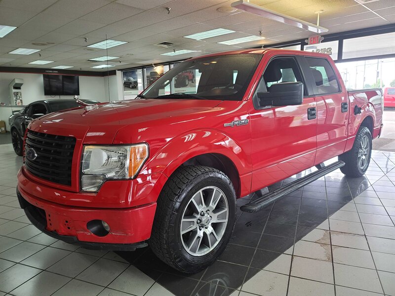 2014 Ford F-150 STX SUPER CREW   - Photo 1 - Hamilton, OH 45015