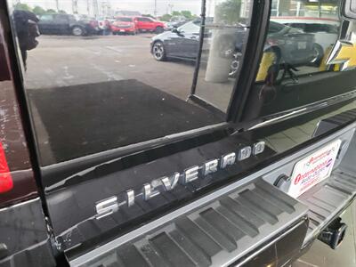 2017 Chevrolet Silverado 1500 Custom 4DR EXTENDED CAB 4X4 V8   - Photo 29 - Hamilton, OH 45015