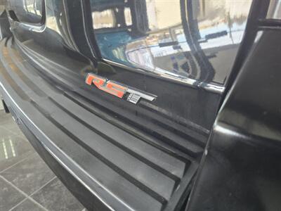 2018 Chevrolet Suburban LT 4DR SUV 4X4 - Photo 21 - Hamilton, OH 45015