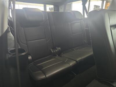 2018 Chevrolet Suburban LT 4DR SUV 4X4 - Photo 18 - Hamilton, OH 45015