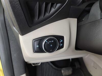 2014 Ford Transit Connect XLT 4DR MINI-VAN w/REAR CARGO DOORS   - Photo 22 - Hamilton, OH 45015