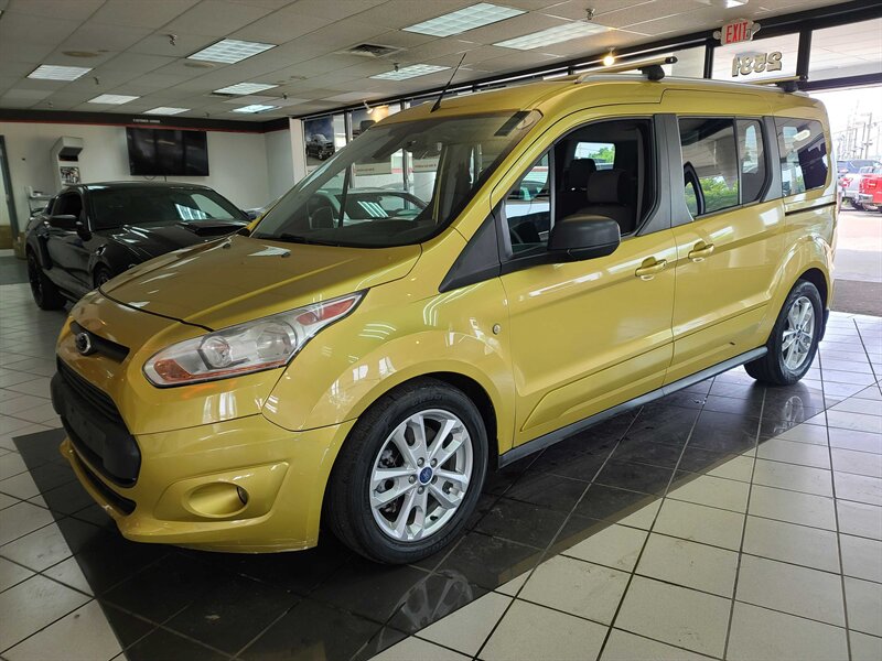 The 2014 Ford Transit Connect XLT photos
