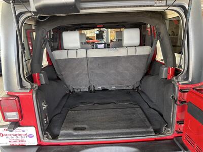 2010 Jeep Wrangler Unlimited Sport   - Photo 26 - Hamilton, OH 45015