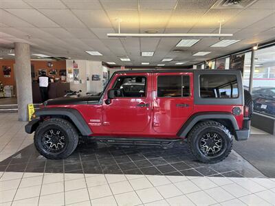 2010 Jeep Wrangler Unlimited Sport   - Photo 2 - Hamilton, OH 45015