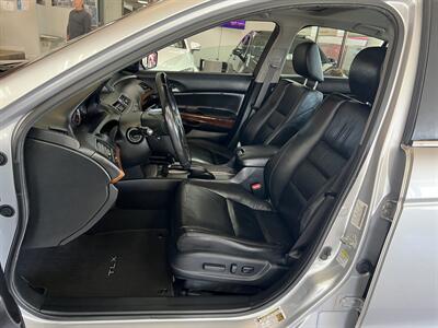 2012 Honda Accord EX-L  4DR SEDAN   - Photo 9 - Hamilton, OH 45015