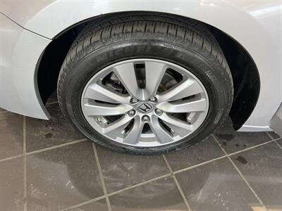 2012 Honda Accord EX-L  4DR SEDAN   - Photo 32 - Hamilton, OH 45015