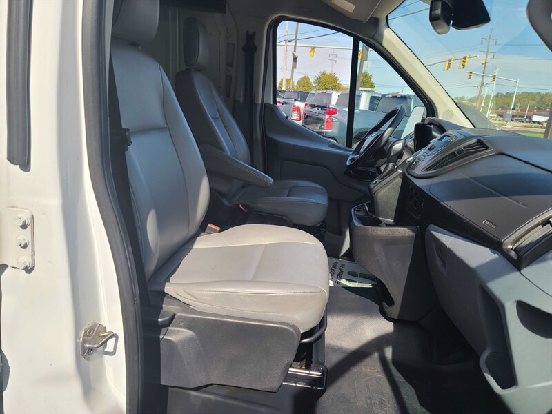 2018 Ford TRANSIT 150 3DR SWB LOW ROOF CARGO VAN photo