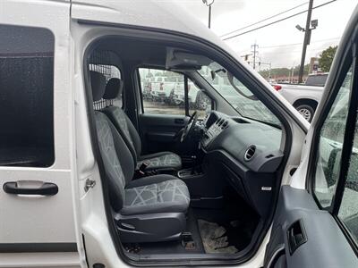 2012 Ford Transit Connect XLT CARGO MINI-VAN   - Photo 14 - Hamilton, OH 45015