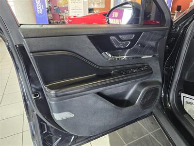 2021 Lincoln Corsair CARSAIR Standard 4DR SUV AWD - Photo 7 - Hamilton, OH 45015