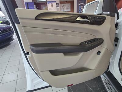 2015 Mercedes-Benz ML 350   - Photo 7 - Hamilton, OH 45015