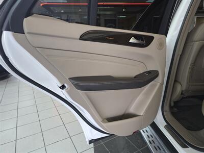 2015 Mercedes-Benz ML 350   - Photo 10 - Hamilton, OH 45015