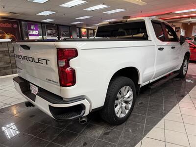 2019 Chevrolet Silverado 1500 Custom   - Photo 6 - Hamilton, OH 45015