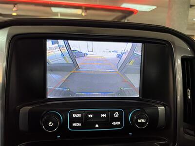 2015 Chevrolet Silverado 1500 LTZ CREW CAB 4X4   - Photo 17 - Hamilton, OH 45015