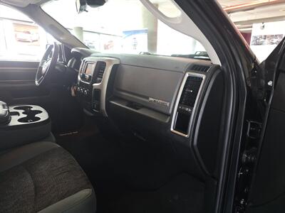 2016 RAM 1500 Big Horn/QUAD CAB/4X4/   - Photo 15 - Hamilton, OH 45015