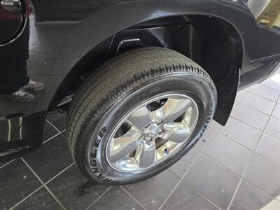 2016 RAM 1500 Big Horn/QUAD CAB/4X4/   - Photo 33 - Hamilton, OH 45015