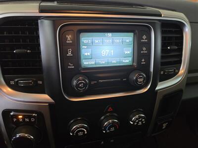 2016 RAM 1500 Big Horn/QUAD CAB/4X4/   - Photo 26 - Hamilton, OH 45015