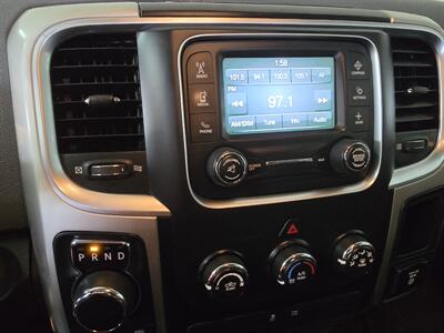 2016 RAM 1500 Big Horn/QUAD CAB/4X4/   - Photo 25 - Hamilton, OH 45015