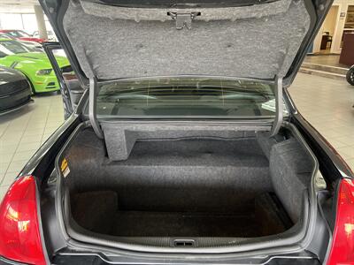 2009 Lincoln Town Car Signature Limited 4DR SEDAN - Photo 24 - Hamilton, OH 45015